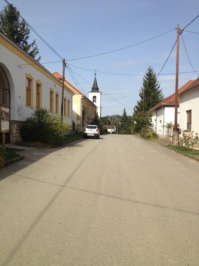 Hotel Levendula Porta és Pajtaszínház Orfű Esterno foto